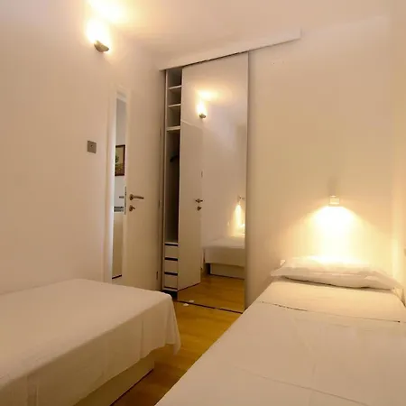 Apartment Fuer 4 Personen Ca 35 Qm In Premantura, Istrien Istrische Riviera